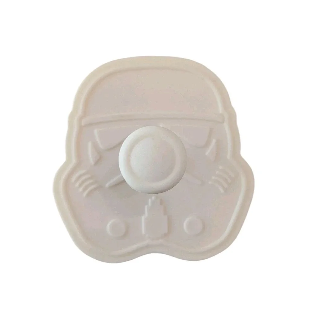 Williams Sonoma‎ Star Wars Cookie Cutters Set of 4 Darth Vader Yoda Boba Fett